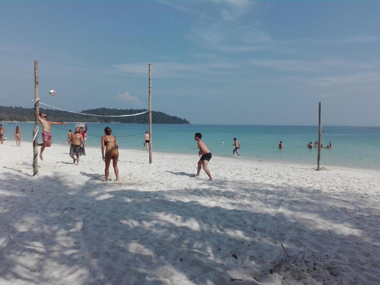 Sandbank Restaurant & Camping Koh Rong Kaoh Touch Buitenkant foto