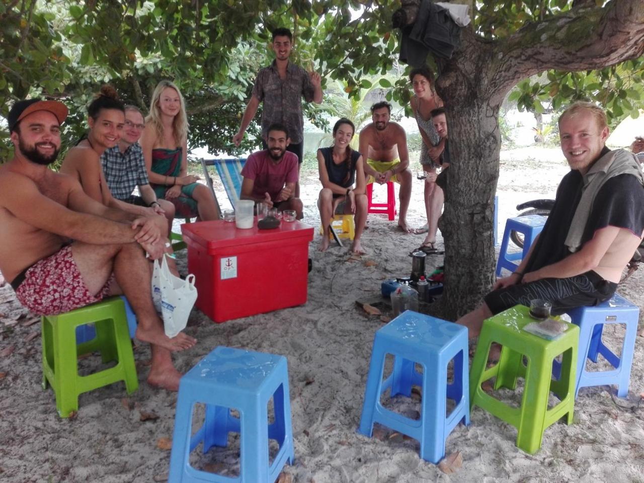Sandbank Restaurant & Camping Koh Rong Kaoh Touch Buitenkant foto