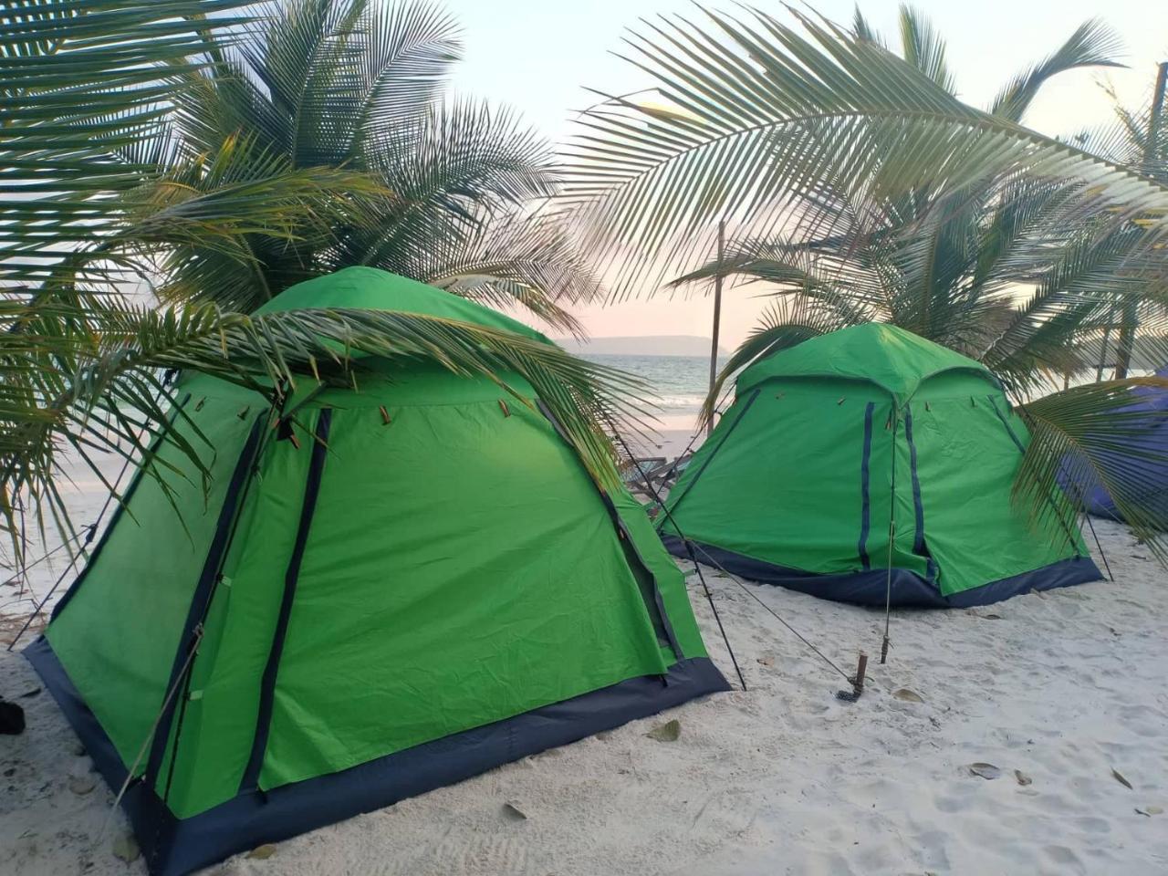 Sandbank Restaurant & Camping Koh Rong Kaoh Touch Buitenkant foto