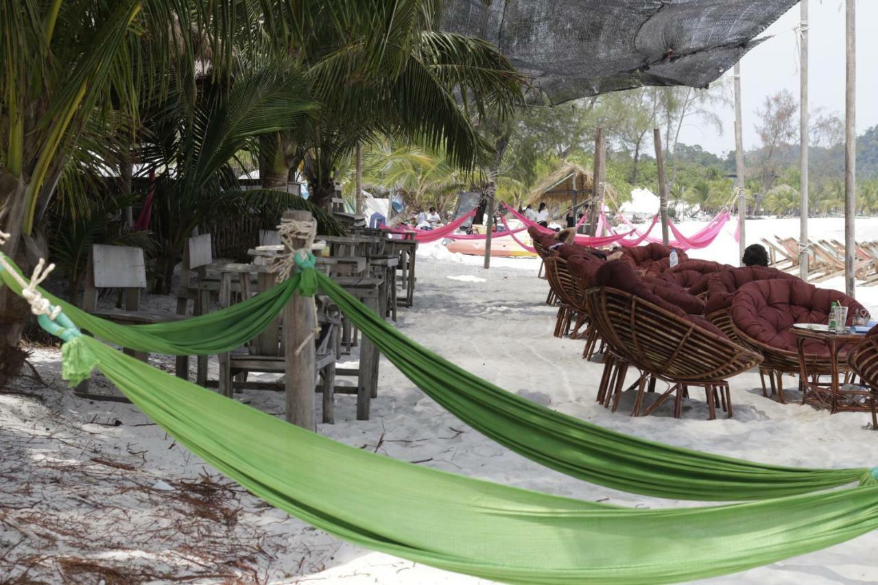 Sandbank Restaurant & Camping Koh Rong Kaoh Touch Buitenkant foto