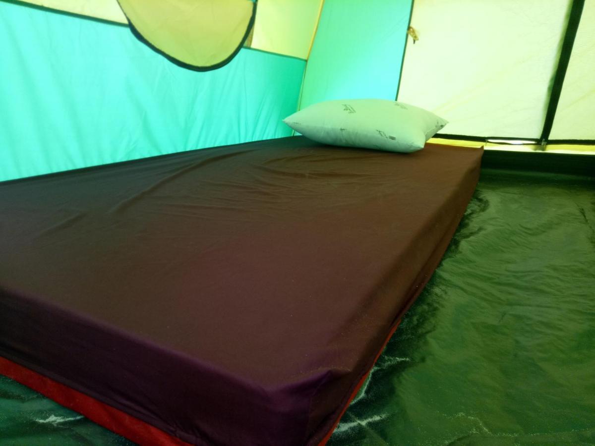 Sandbank Restaurant & Camping Koh Rong Kaoh Touch Buitenkant foto